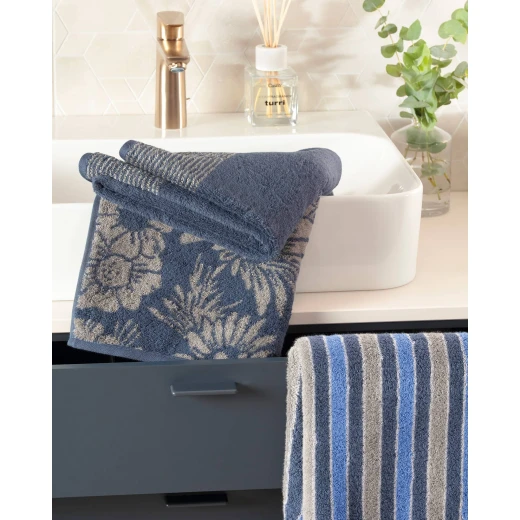 Cawo Two-Tone Guest Towel, Blue Color, 30*50 Cm - Cawo - Image 2