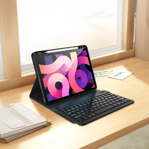 وي وو MK-006 مجموعة فاخرة 3 في 1, لوحة مفاتيح + غطاء حماية + قلم, متوافقة مع iPad Pro 13 بوصة (2024), لوحة مفاتيح بتخطيط عربي وإنجليزي - وي وُو - Image 2