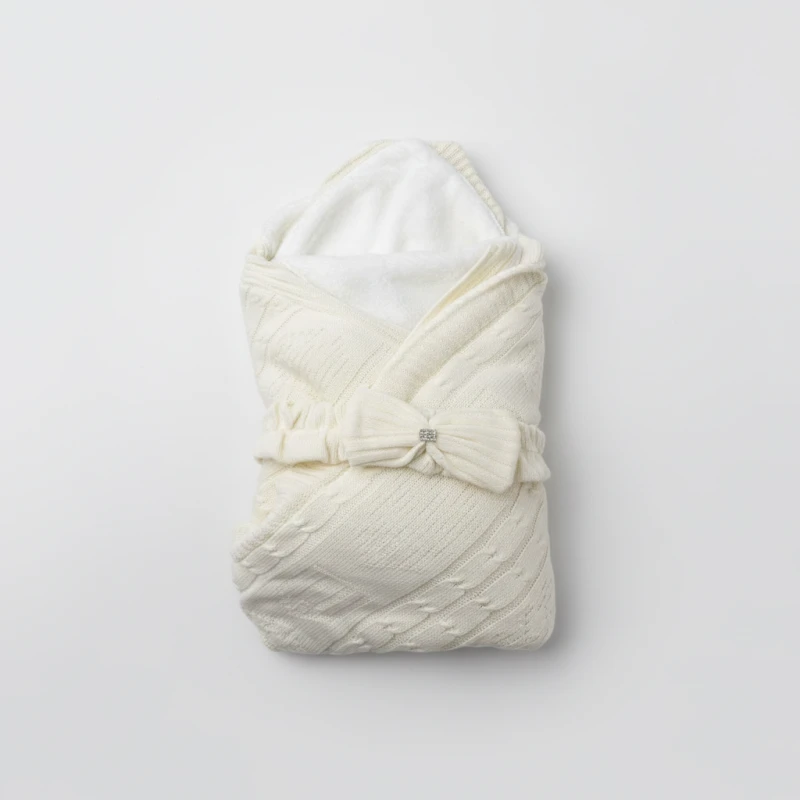 White Knitted Baby Swaddle Blanket with Hood & Bow – Soft Fleece Lining, Newborn Wrap/Carry Cot for Stroller, Crib & Special Occasions