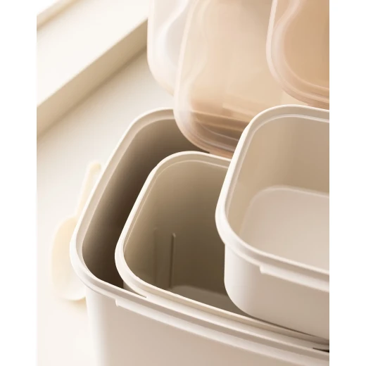 Madame Coco Lucca 3 Piece Plastic Food Storage Container Set Beige - Madame COCO - Image 4
