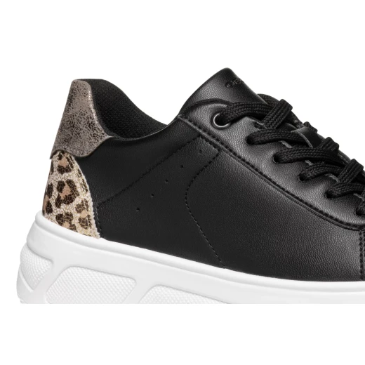حذاء رياضي نسائي من جيوكس لوبا أسود مسامي، مقاس 38، بتصميم جلد لامع ولمسات معدنية، مريح للارتداء اليومي، رياضي وأنيق. - جيوكس - Image 6