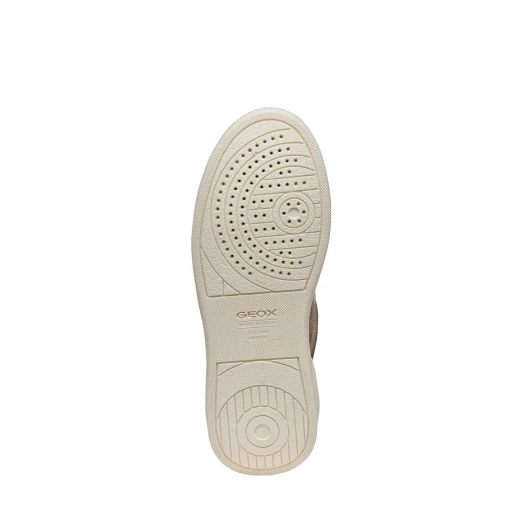 Geox Ljuba Woman's Breathable Low Cut Sneakers with Metallic and Plain Leather Effect Detailing. Sporty Design with a Chunky Sole. Size 37, Gold Color. - Geox - Image 10
