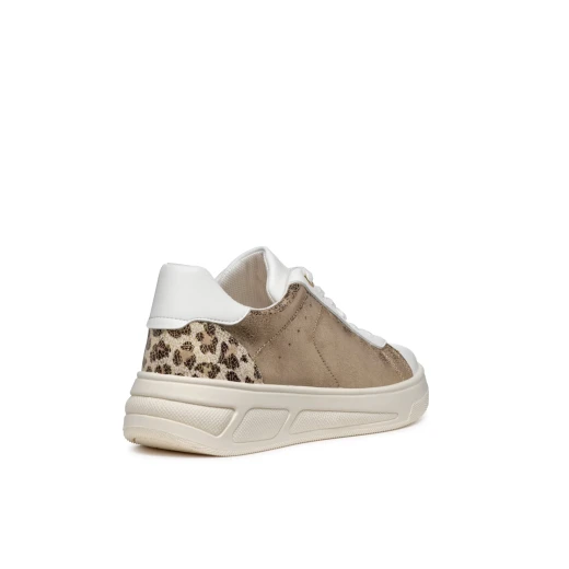 Geox Ljuba Woman's Breathable Low Cut Sneakers with Metallic and Plain Leather Effect Detailing. Sporty Design with a Chunky Sole. Size 37, Gold Color. - Geox - Image 13