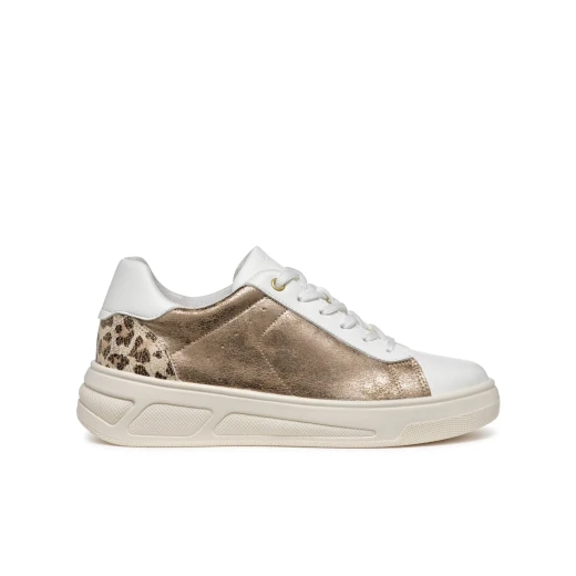 Geox Ljuba Woman's Breathable Low Cut Sneakers with Metallic and Plain Leather Effect Detailing. Sporty Design with a Chunky Sole. Size 37, Gold Color.