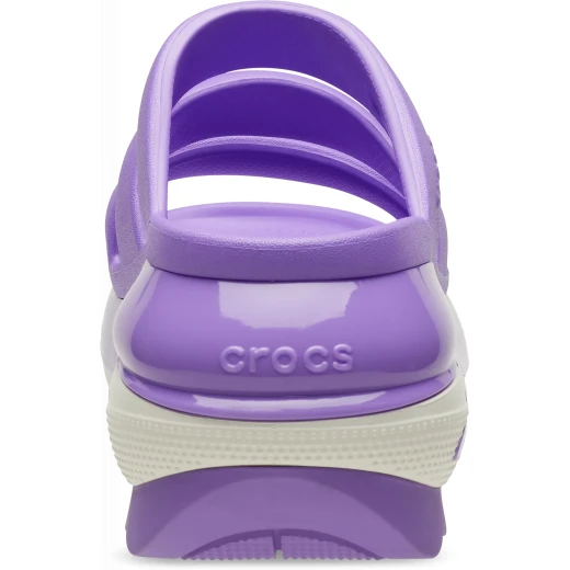 صندل سلايد نسائي ميجا كراش بثلاثة أشرطة من Crocs: بنفسجي اللون، تصميم منصة مميز، نعل مطاطي معزز، و3 أشرطة آمنة. متوفر بمقاس 37-38. ارفعي مستوى أناقتك! - كروكس - Image 21