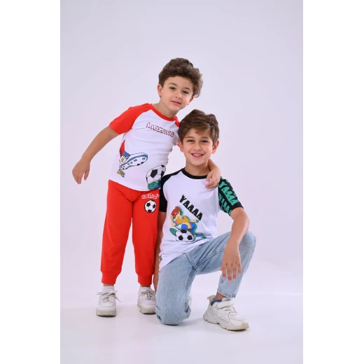 طقم بيجاما أبطال الكرة - أبيض وأحمر - للأولاد 14 سنة من زيتون - زيتون - Image 4