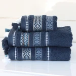 Nova Home Echo Jacquard Embroidered Towel - 100% Cotton - 50x90 Cm - Navy - Nova Home