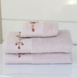 Nova Home Esra Floral Embroidered Towel - 100% Cotton - 50x90 Cm - Pink - Nova Home