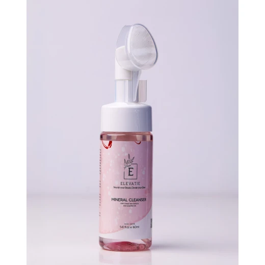 Elevatie Facial cleanser and purifier with natural Damask rose water 160ml – Deep cleansing and superior hydration – For all skin types – Lasting radiance and softness Elevatie Facial cleanser and purifier with natural Damask rose water 160ml – Deep cleansing and superior hydration – For all skin types – Lasting radiance and softness